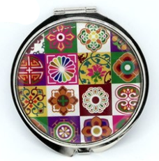 Elegant Mother-of-Pearl Hand Mirror - Korean Craft Artistry