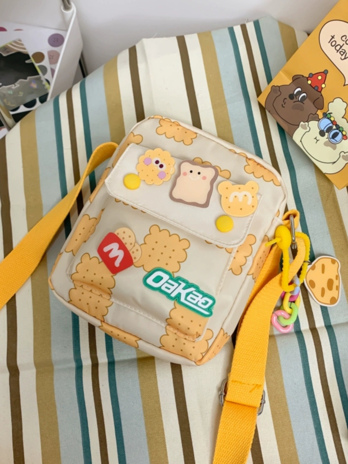 Trendy Cartoon Vertical Cloth Bag