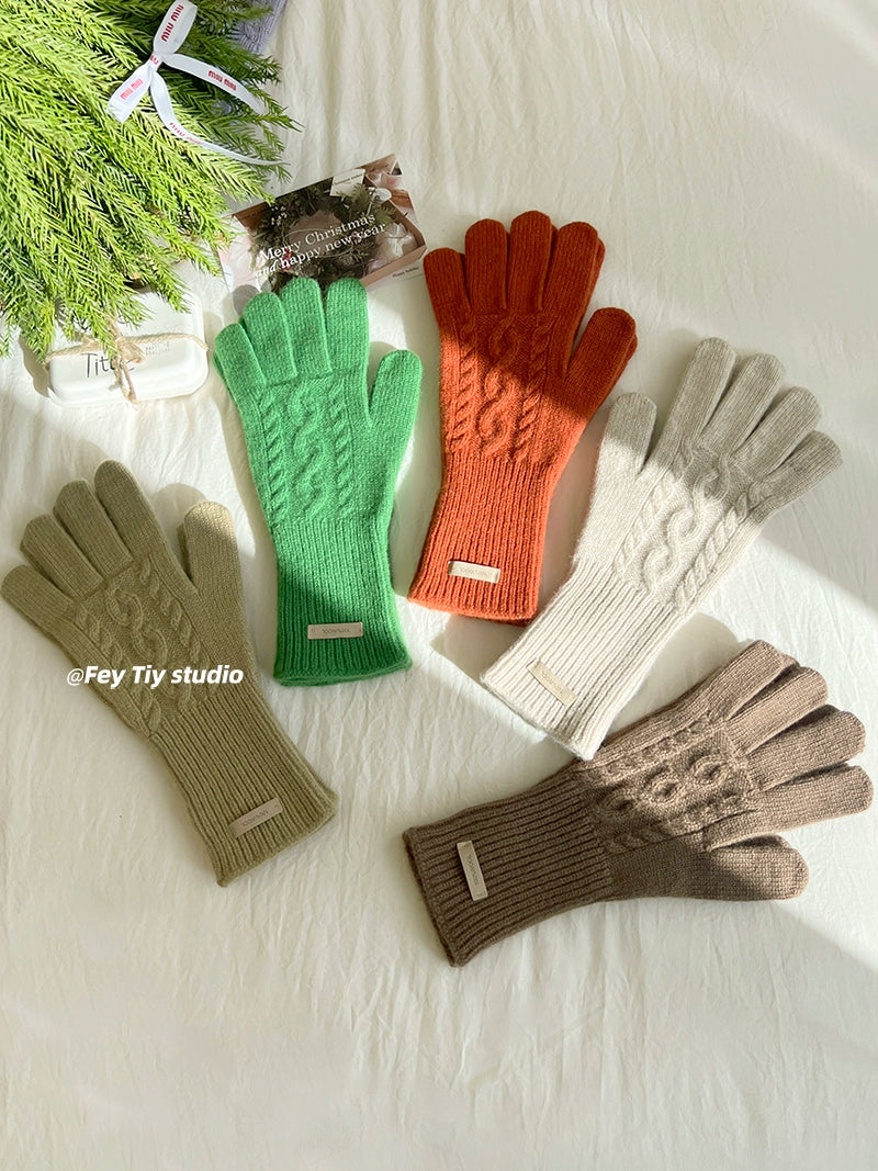 100% Australian Wool Retro Knitted Cable Gloves