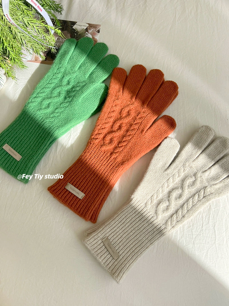 100% Australian Wool Retro Knitted Cable Gloves