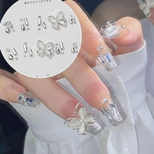 Super Flash Nail Art Jewelry - Diamond West Queen Mother Collection